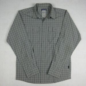 Patagonia Shirt Adult Small Short Sleeve Button Down Gray White Lightweight Mens
